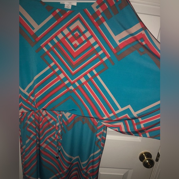 Jessica Simpson batwing dress - Picture 8 of 15